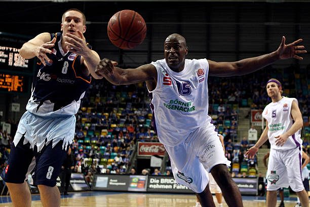 记者直言 记者直言