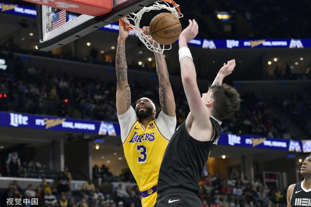 马丁内利的 马丁内利的