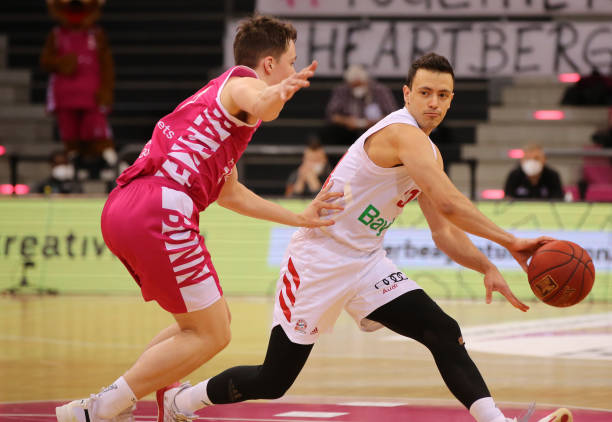 接力队多次 接力队多次