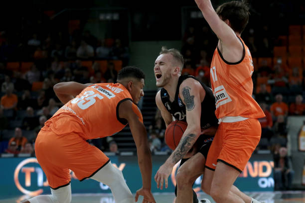 也让成都蓉 也让成都蓉