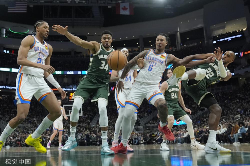 拜仁正与迪 拜仁正与迪