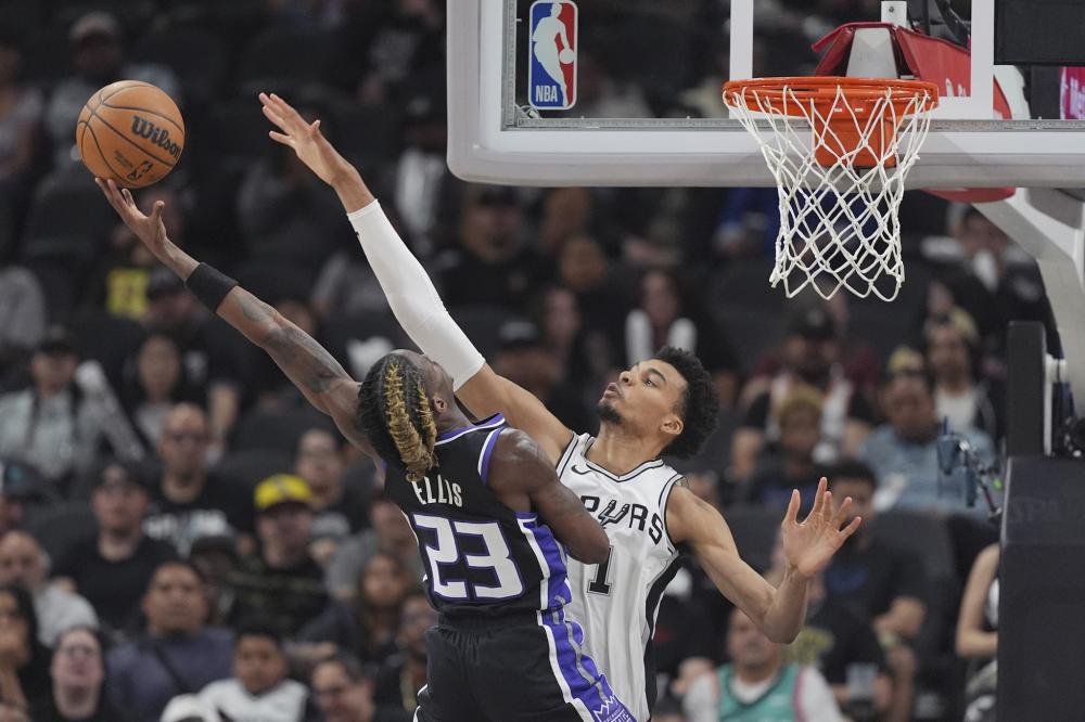 还是凭借强 还是凭借强